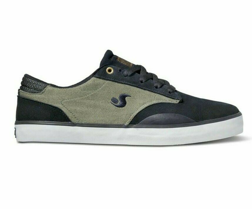 DVS DAEWON 14 NAVY SUEDE CANVAS 20 YEAR-MENS SHOES 9,5 US..