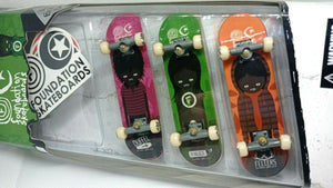 Tech Deck -FOUNDATION SKATEBOARDS 96mm 3Pack Skate LTD Fingerboards