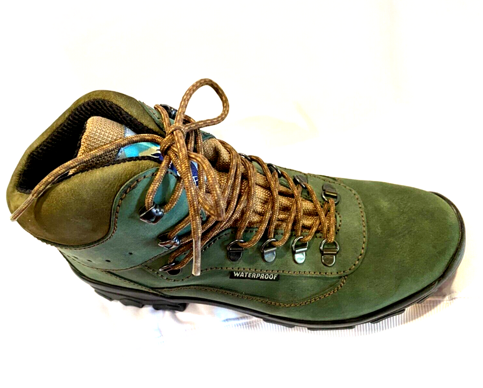 TIESSE TREKKING DARK GREEN BOOTS 9 Waterproof Outdoor Walking Hiking